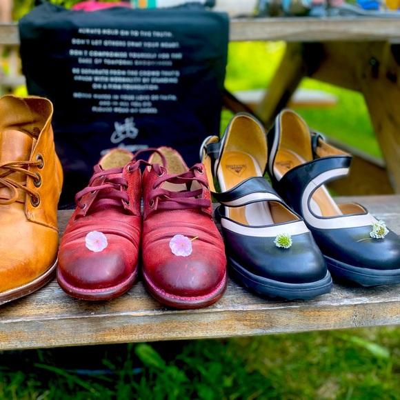 Three pairs of classic, charming Fluevog’s. Size 10.5 - Picture 2 of 9